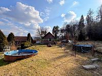 Stavební místo s budovou - Růžďka