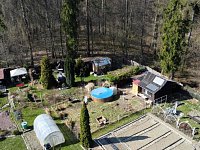 Chatka v zahrádkářské osadě - DJI_0080.JPG