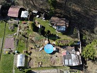 Chatka v zahrádkářské osadě - DJI_0086.JPG