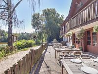 Lovecký hotel Jivák – perla svatojiřských lesů u rybníka Jívák - Foto 8