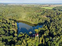 Prodej výjimečné historické stavby 1 150 m² s pozemkem 2 217 m² u rybníka Jivák – 36 minut od Prahy - Foto 8