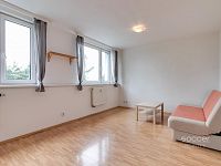 Pronájem bytu 1+kk, 29 m², ul. Rohožnická, Praha 21 – Újezd nad Lesy