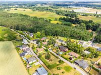 Prodej stavebního pozemku 1300 m2 v obci Záryby. - Foto 25