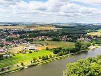 Prodej stavebního pozemku 1300 m2 v obci Záryby.