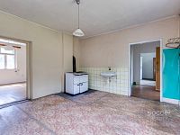 Prodej rodinného domu s velkým stavebním pozemkem - Sehradice, okres Zlín. - Foto 21