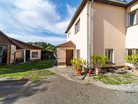 Dvougenerační dům s velkým pozemkem a garáží v Chomutovicích u Dobřejovic, obec Popovičky. - Foto 2