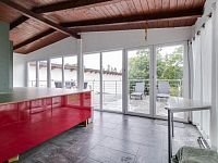 Pronájem luxusního bytu 2+kk s terasou (83,8 m²), Vojkovice, okres Mělník - Foto 2