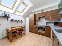 Byt 4+1/terasa/GS/PS/půda, 95 + 11,8 m2 na Praze 9 – Horní Počernice, ul. V Javorech na prodej. - Foto 13