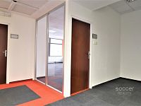 Pronájem kanceláře 66,4 m2 ulice Sokolovská - Foto 4