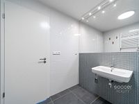 Prodej loftového bytu 1+kk s balkonem a možným sklepem a GS – Bydlení na Krejcárku, Praha 9. - Foto 12