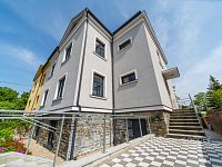 Nadstandardní velmi krásný byt ve vile se zahradou. - Foto 3