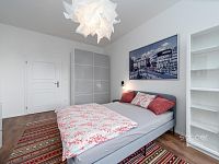 Nadstandardní velmi krásný byt ve vile se zahradou. - Foto 13