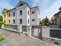 Nadstandardní velmi krásný byt ve vile se zahradou. - Foto 21