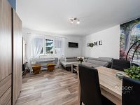 Příjemný byt se zahrádkou v Dobrovici u Mladé Boleslavi.