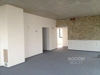 K pronájmu kanceláře 90 m² – Praha, Mezihoří, Horní Počernice - Foto 2