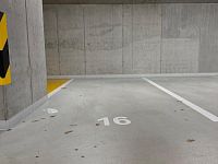 Pronájem garážového stání – Praha 9, Hloubětín, ul. Poděbradská. - Foto 3