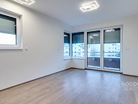 Pronájem bytu 1+kk s balkonem a garážovým stáním v ulici Šternovská, Praha 4 - Chodov. - Foto 4