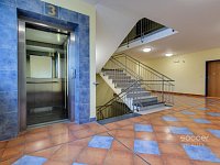 Pronájem bytu 1+kk/L/G, 46 m2, ul. Ústavní, Praha 8 - Bohnice. - Foto 18