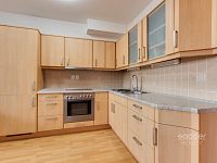 Pronájem bytu 1+kk/L/G, 46 m2, ul. Ústavní, Praha 8 - Bohnice. - Foto 3