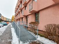 Pronájem bytu 2+kk/T/Z, 58 m², Praha 8 – Troja, ulice Vřesová. - Foto 17