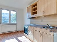 Pronájem bytu 1+1 s předzahrádkou, 37 m2, ul. Dandova, Praha 20 – H. Počernice. - Foto 3