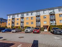 Pronájem bytu 1+1 s předzahrádkou, 37 m2, ul. Dandova, Praha 20 – H. Počernice. - Foto 12