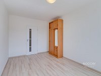 Prodej zrekonstruovaného bytu 2+kk, 47 m2, ul. Za Sídlištěm, Praha 4 - Komořany.  - Foto 8