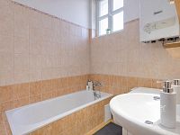 Pronájem bytu 3+kk/zahrádka/sklep, 62,3 + 34,5 + 3 m² – Brandýs nad Labem, ul. Na Kopečku - Foto 11