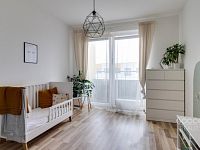 Prodej bytu 2+kk s balkonem a garážovým stáním v ulici Oty Bubeníčka, Praha 22 - Uhříněves - Foto 8