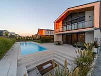 Prodej luxusního rodinného domu, 6+kk/T/L/G, Předboj. - Foto 7