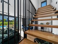 Prodej luxusního rodinného domu, 6+kk/T/L/G, Předboj. - Foto 27