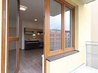 Pronájem bytu 1+kk/B/PS, 34 m2, Praha - Čakovice, ul. Bermanova. - Foto 6