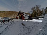 Z obýváku přímo na sjezdovku! Stylový apartmán 1+kk s balkonem a parkováním – Prkenný Důl - Foto 17