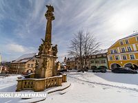 Z obýváku přímo na sjezdovku! Stylový apartmán 1+kk s balkonem a parkováním – Prkenný Důl - Foto 23