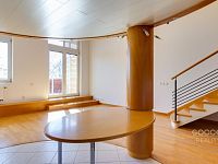 Pronájem atypického loftu 51,5 m2 s terasou na adrese Na Pokraji, Praha 9 - Prosek. - Foto 5