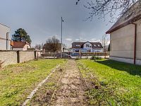 Pronájem staršího rodinného domu 4+1, pozemek 674 m2, ul. Dobšická, Praha – Horní Počernice. - Foto 18