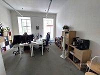 Pronájem kanceláří v centru Prahy s možností parkování - Foto 5