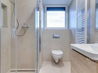 Pronájem bytu 1+kk s balkonem a garážovým stáním v ulici Šternovská, Praha 4 - Chodov. - Foto 5
