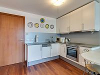 Pronájem bytu 1+kk/balkon, 27+5 m2, ul. Paříkova, Praha 9 – Vysočany. 