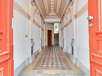Slunný byt 2+kk se spacím patrem, po rekonstrukci, Praha 3 – Žižkov - Foto 22