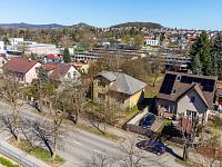 Prodej domu s pozemkem 1 310 m², Jičín – Holínské Předměstí.