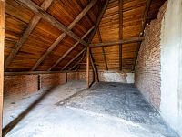 Prodej domu s pozemkem 1 310 m², Jičín – Holínské Předměstí. - Foto 19