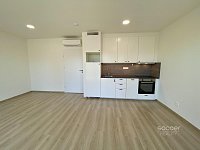 Nový apartmán s terasou a parkovacím stáním v prestižní čtvrti. - Foto 7