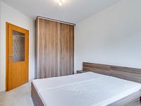 Pronájem bytu 2+kk/B, 45 m2 + balkon 7 m2, ulice V Honech, Klecany.  - Foto 5