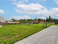 Pronájem rodinného domu v ulici Na širokém I, Ohrobec. - Foto 8