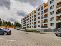 Prodej bytu 2+kk s balkonem a garážovým stáním v ulici Oty Bubeníčka, Praha 22 - Uhříněves - Foto 13