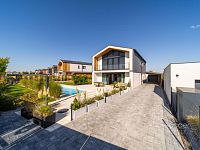 Prodej luxusního rodinného domu, 6+kk/T/L/G, Předboj. - Foto 12