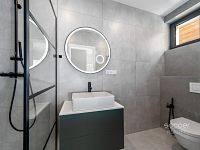 Prodej luxusního rodinného domu, 6+kk/T/L/G, Předboj. - Foto 28