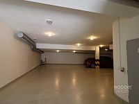 Pronájem garážového stání, Praha 4 - Krč, ul. Na Dvorcích. - Foto 2