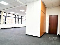 Pronájem kanceláře 66,4 m2 ulice Sokolovská - Foto 5